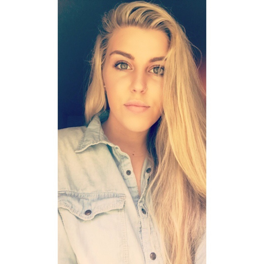 Meet your Posher, Hannah